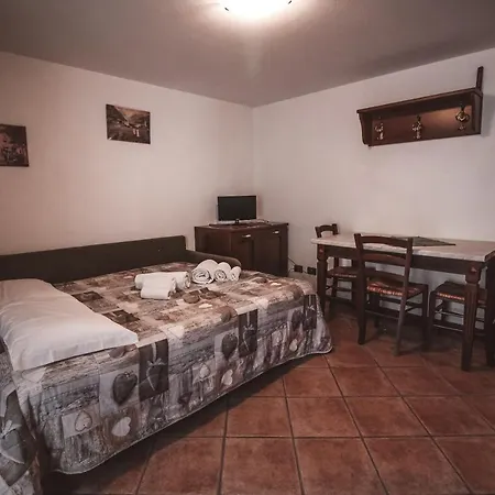 Aquila - Mono Punta Valnera * Brusson